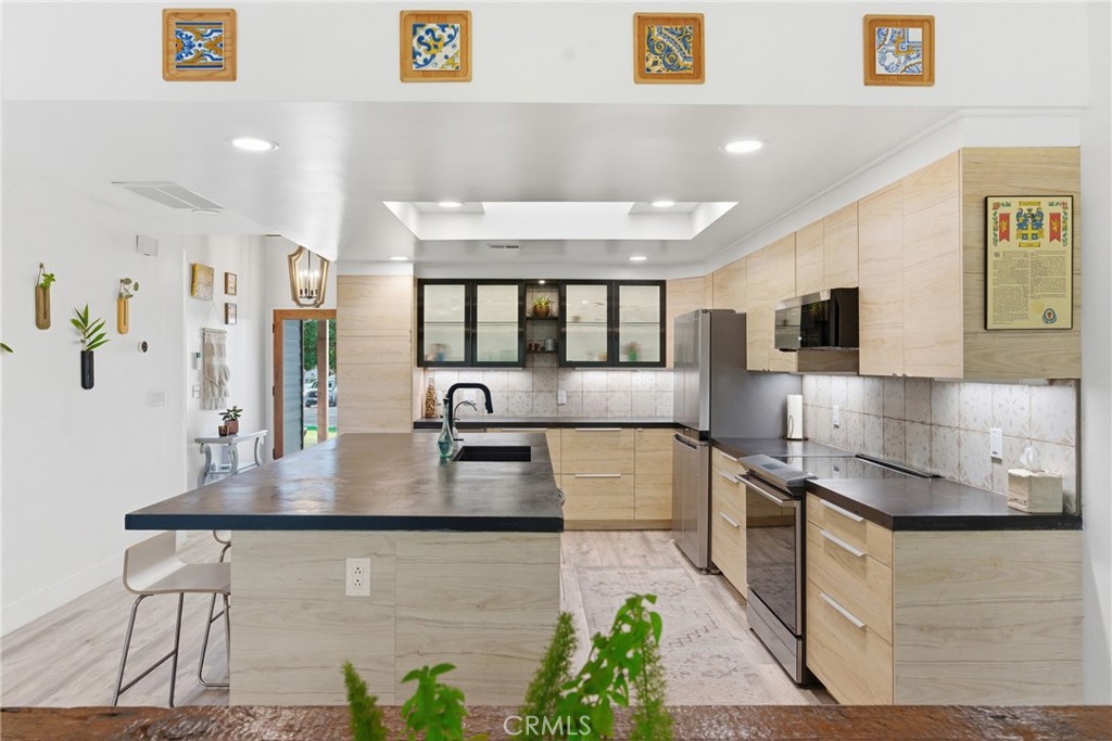 80 Mariposa Drive, San Luis Obispo, CA 93401