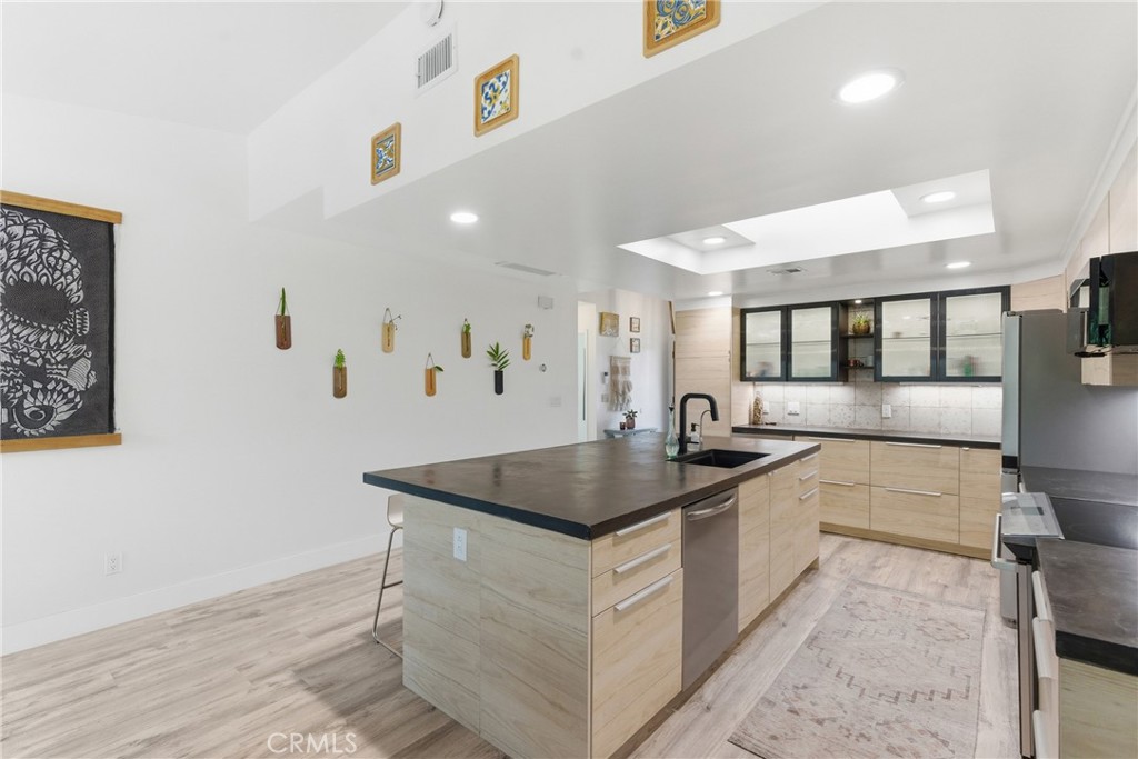 80 Mariposa Drive, San Luis Obispo, CA 93401