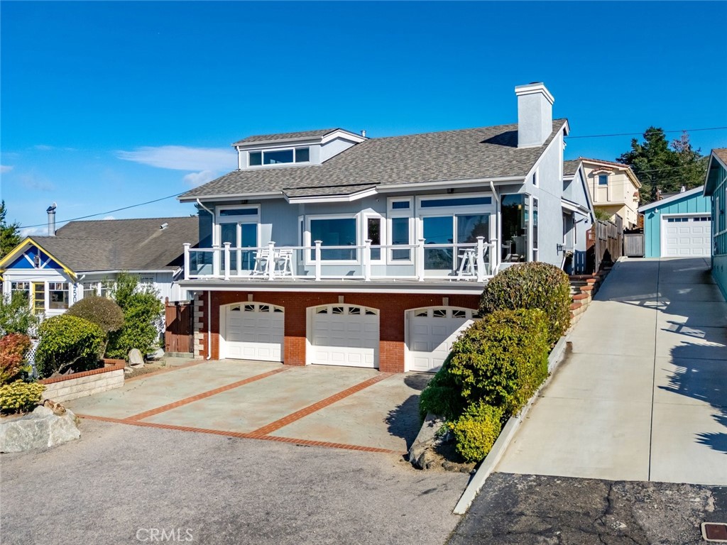 444 Kings Avenue, Morro Bay, CA 93442