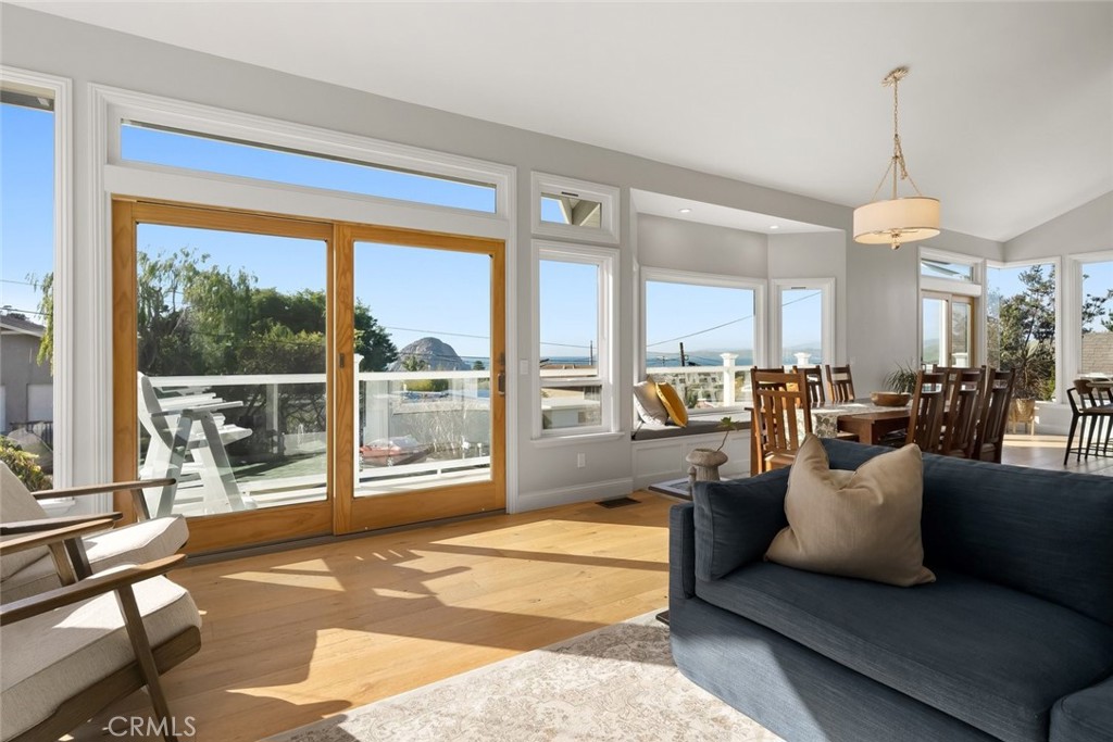 444 Kings Avenue, Morro Bay, CA 93442