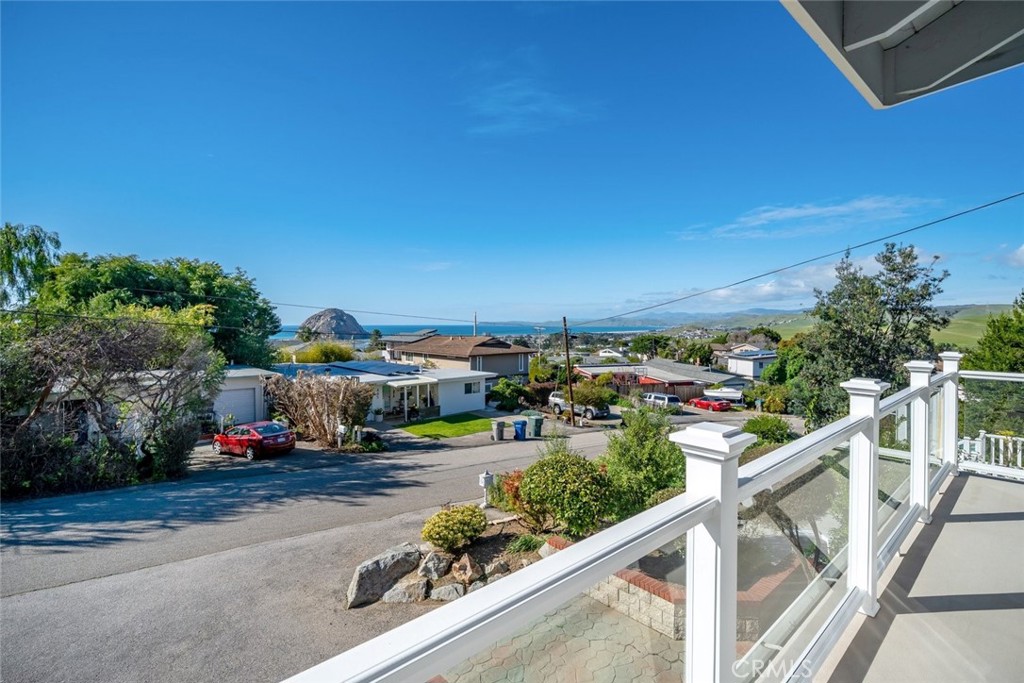 444 Kings Avenue, Morro Bay, CA 93442