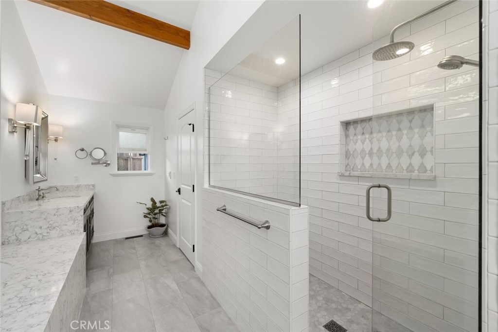 444 Kings Avenue, Morro Bay, CA 93442