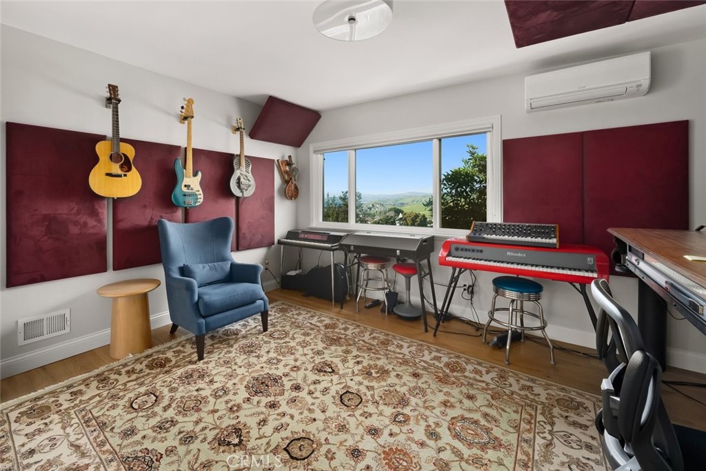 444 Kings Avenue, Morro Bay, CA 93442