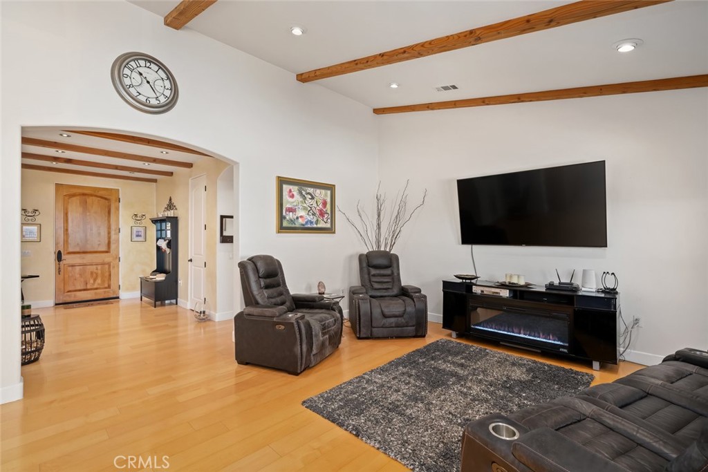 6172 Hawk Ridge Place, Paso Robles, CA 93446