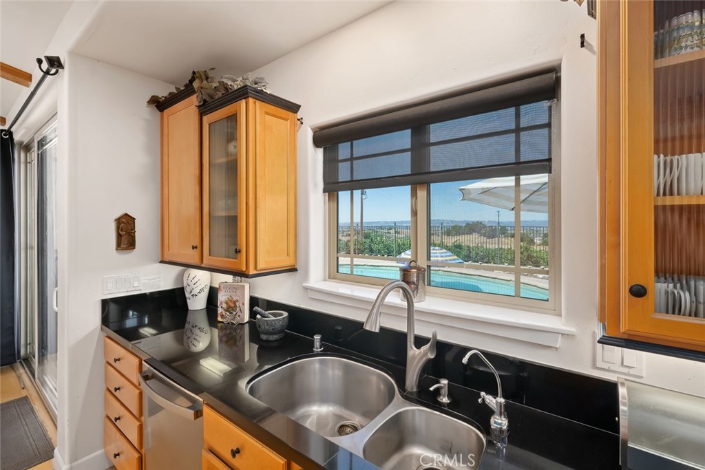 6172 Hawk Ridge Place, Paso Robles, CA 93446