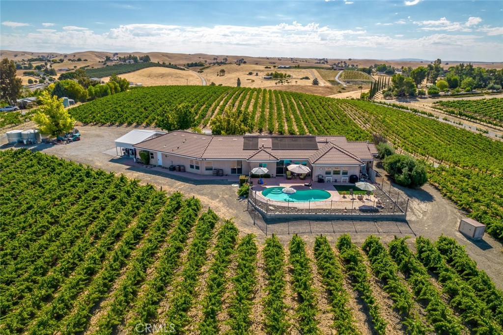 6172 Hawk Ridge Place, Paso Robles, CA 93446