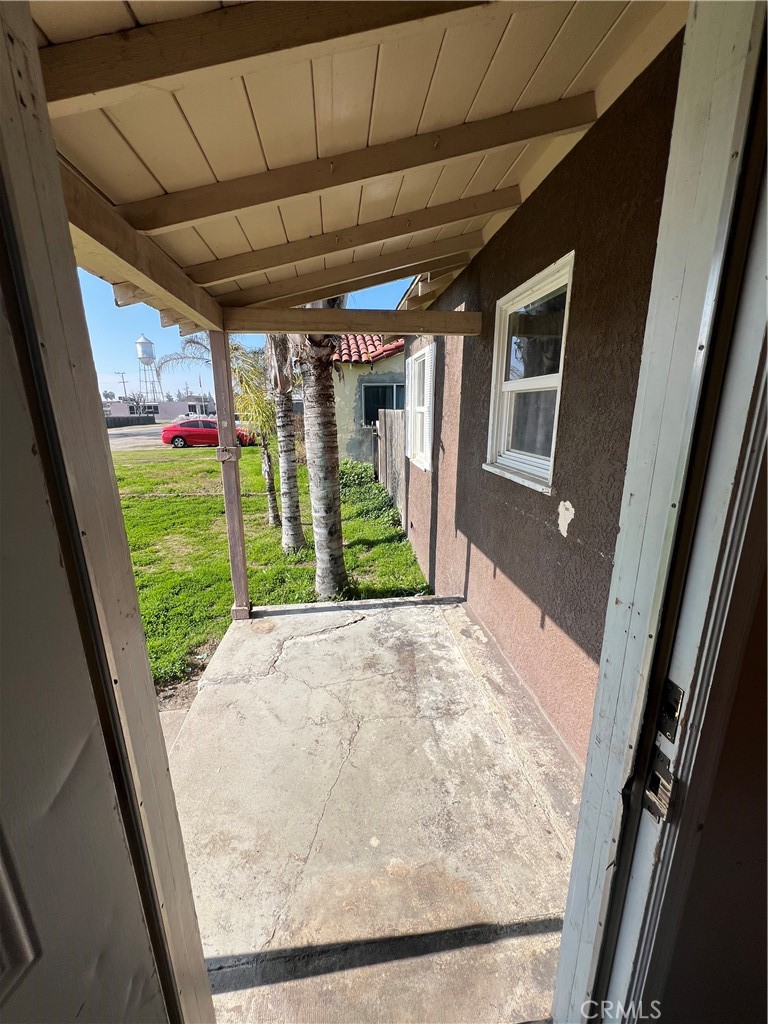 3326 W Henson, Riverdale, CA 93656