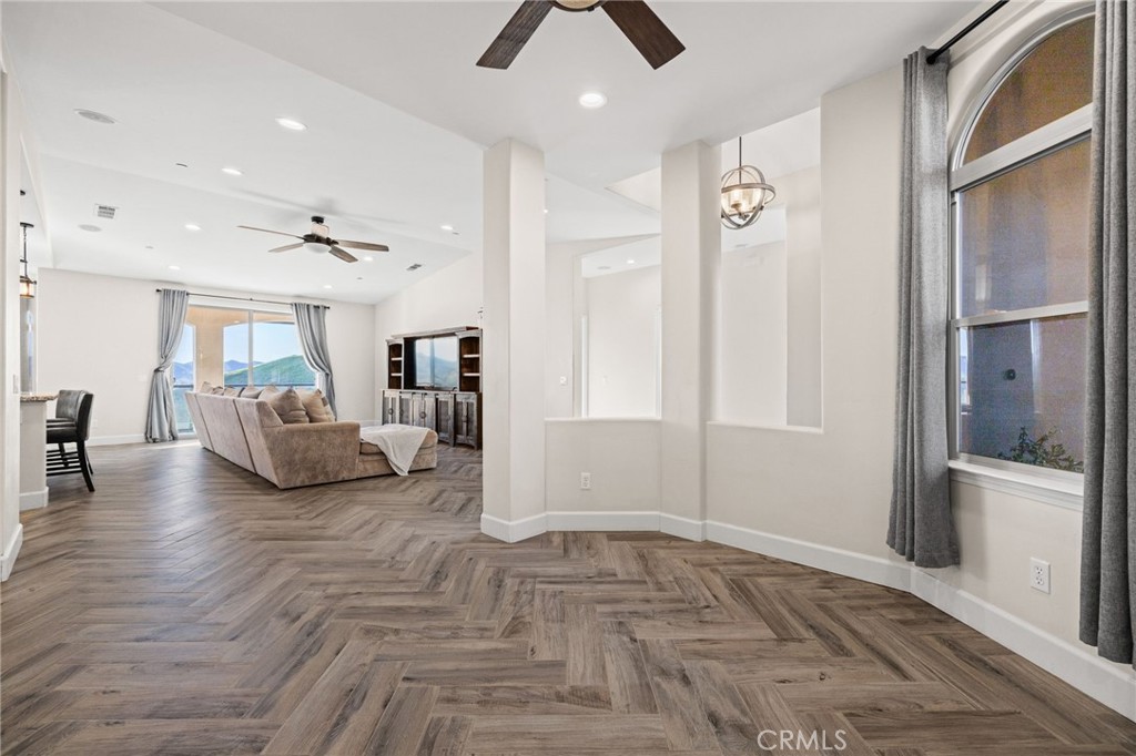 3225 Catalina Pl, Paso Robles, CA 93446