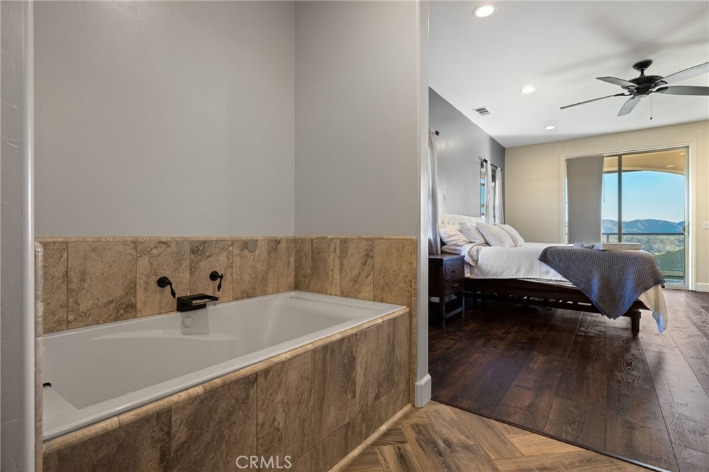 3225 Catalina Pl, Paso Robles, CA 93446