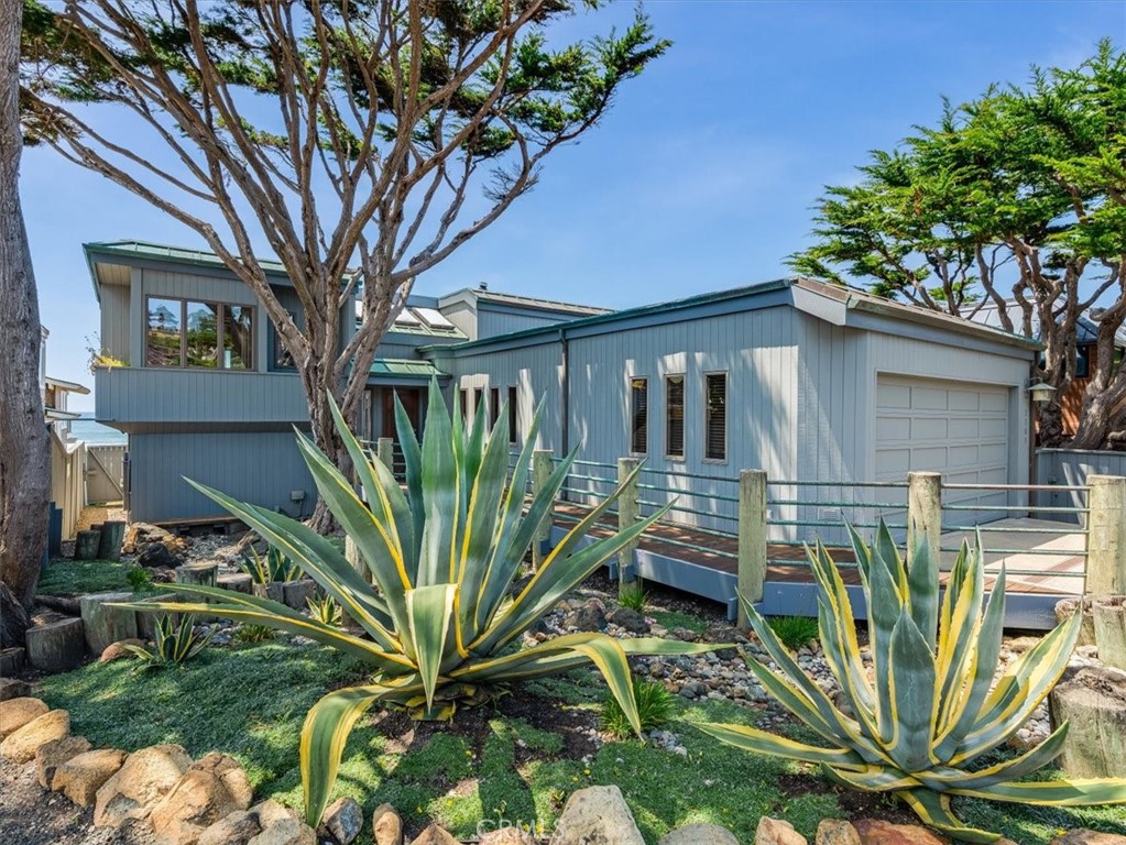 2585 Sherwood Dr, Cambria, CA 93428