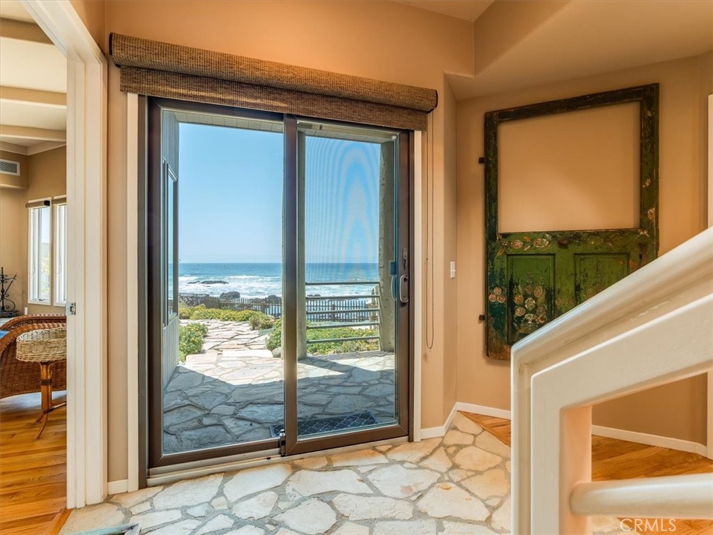 2585 Sherwood Dr, Cambria, CA 93428