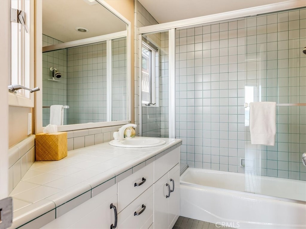 2585 Sherwood Dr, Cambria, CA 93428