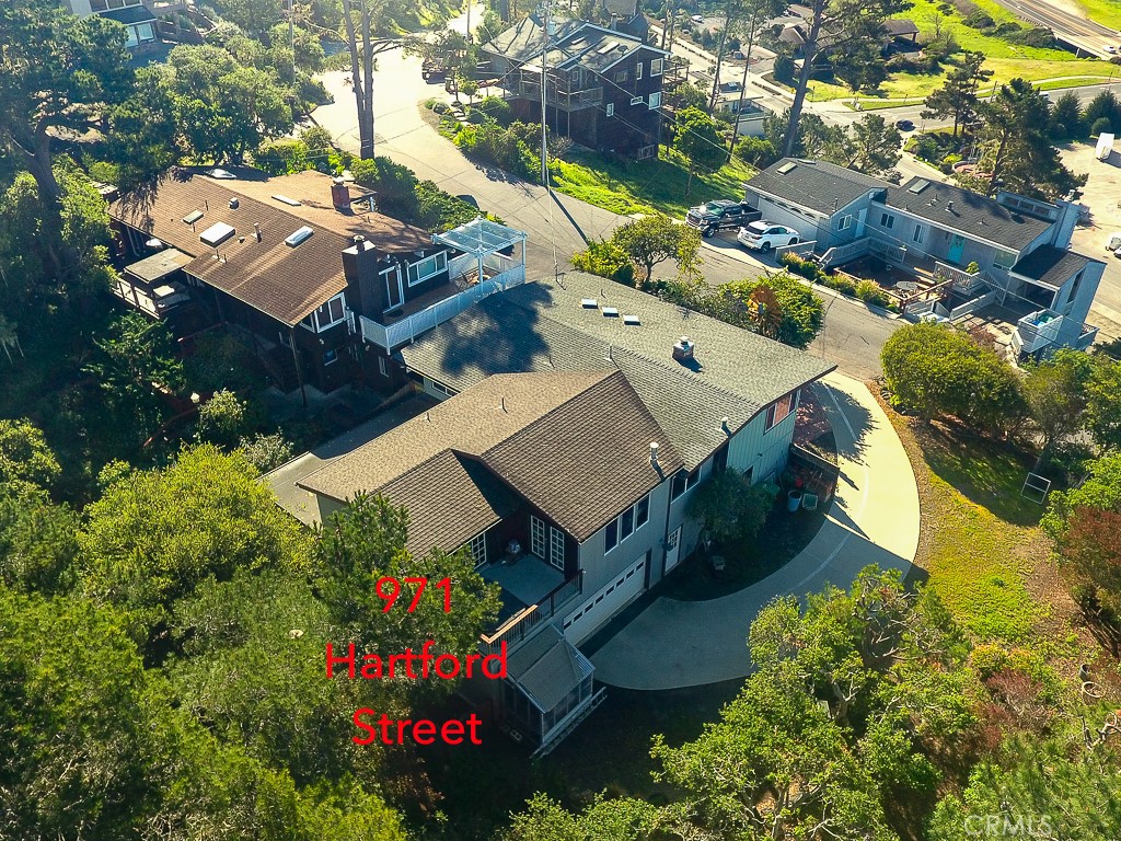 971 Hartford St, Cambria, CA 93428