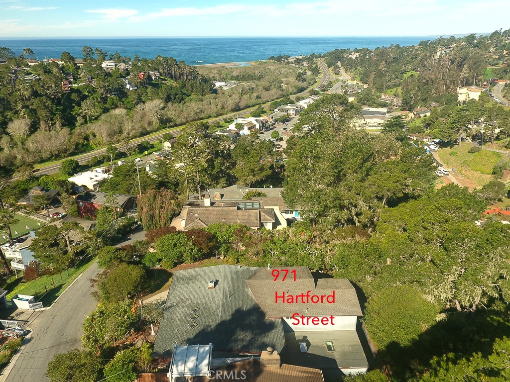 971 Hartford St, Cambria, CA 93428