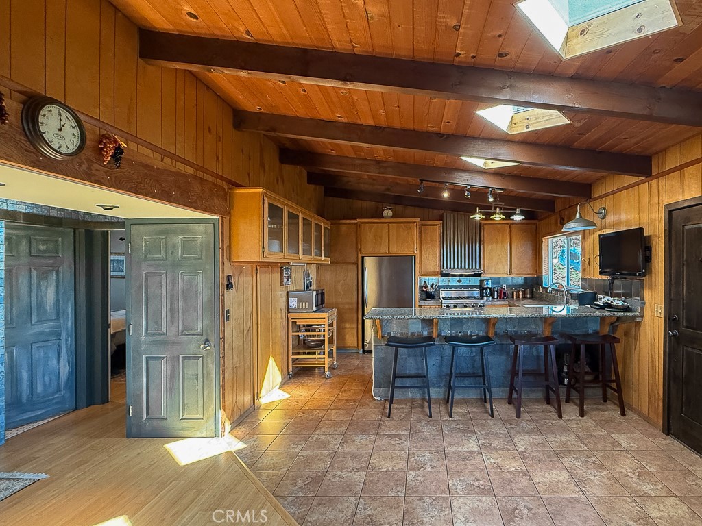 971 Hartford St, Cambria, CA 93428