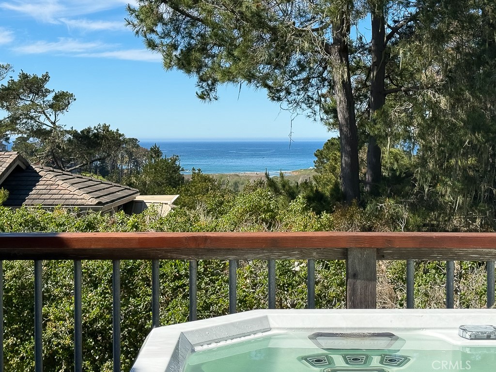 971 Hartford St, Cambria, CA 93428