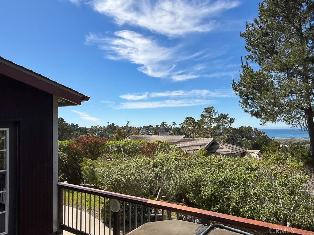 971 Hartford St, Cambria, CA 93428