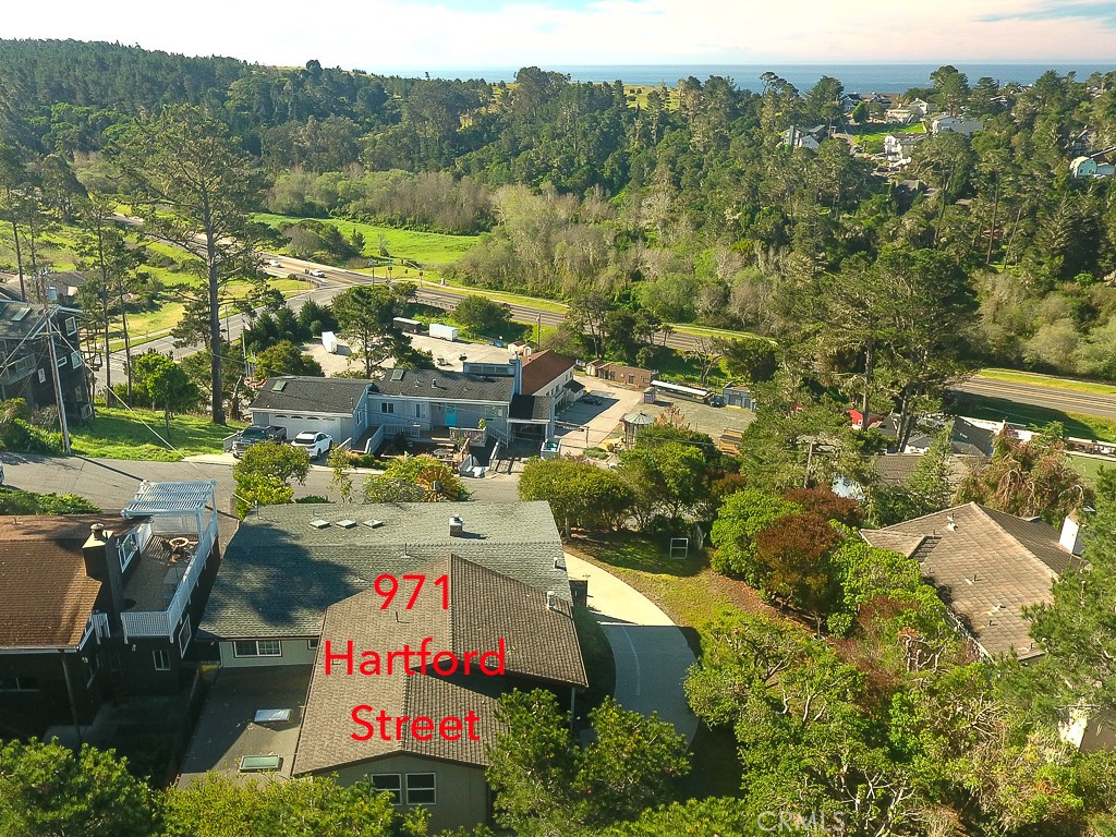 971 Hartford St, Cambria, CA 93428