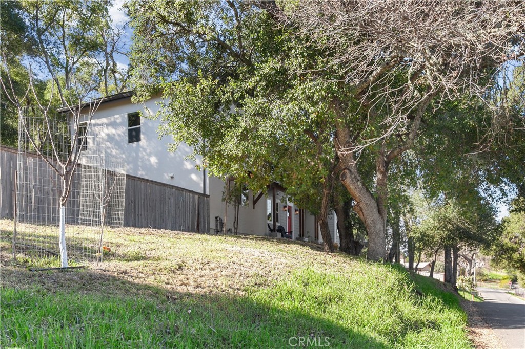 7080 Bella Vista Rd., Atascadero, CA 93422