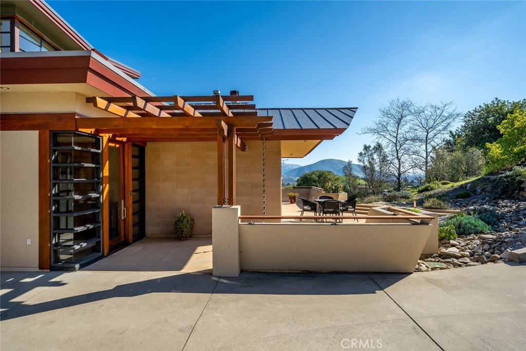 1777 Paseo De Caballo, San Luis Obispo, CA 93405