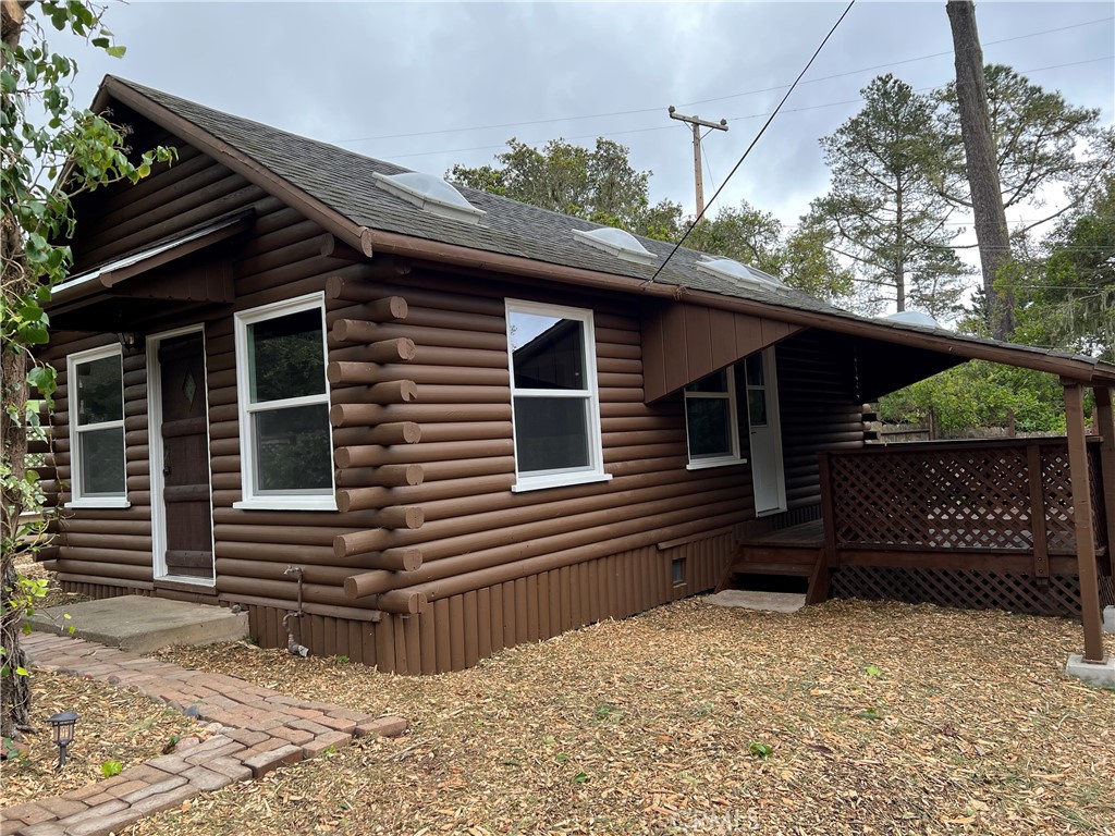 2525 Pierce Ave, Cambria, CA 93428