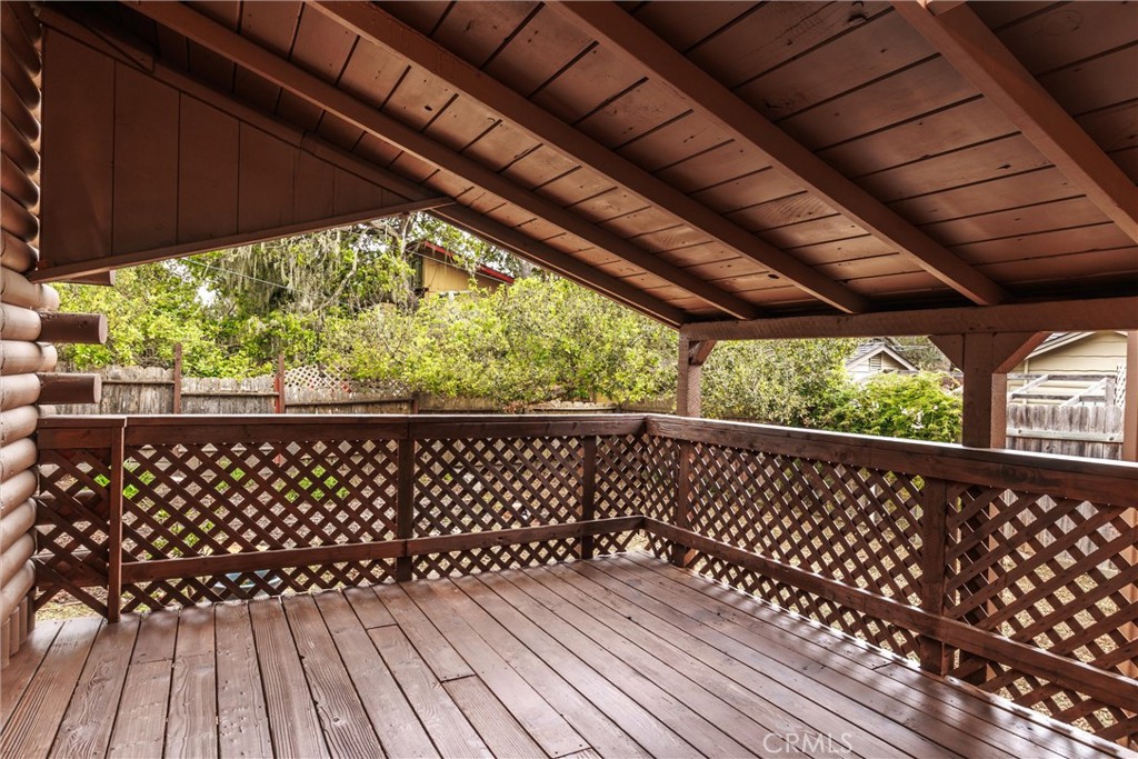 2525 Pierce Ave, Cambria, CA 93428