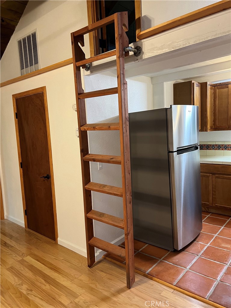 2525 Pierce Ave, Cambria, CA 93428