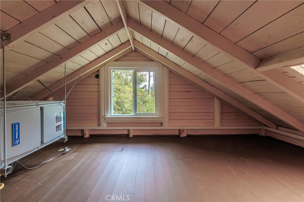 2525 Pierce Ave, Cambria, CA 93428