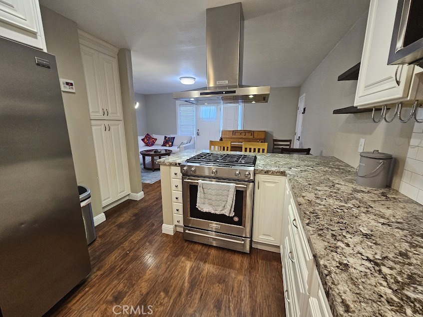 924 Sheffield, Cambria, CA 93428