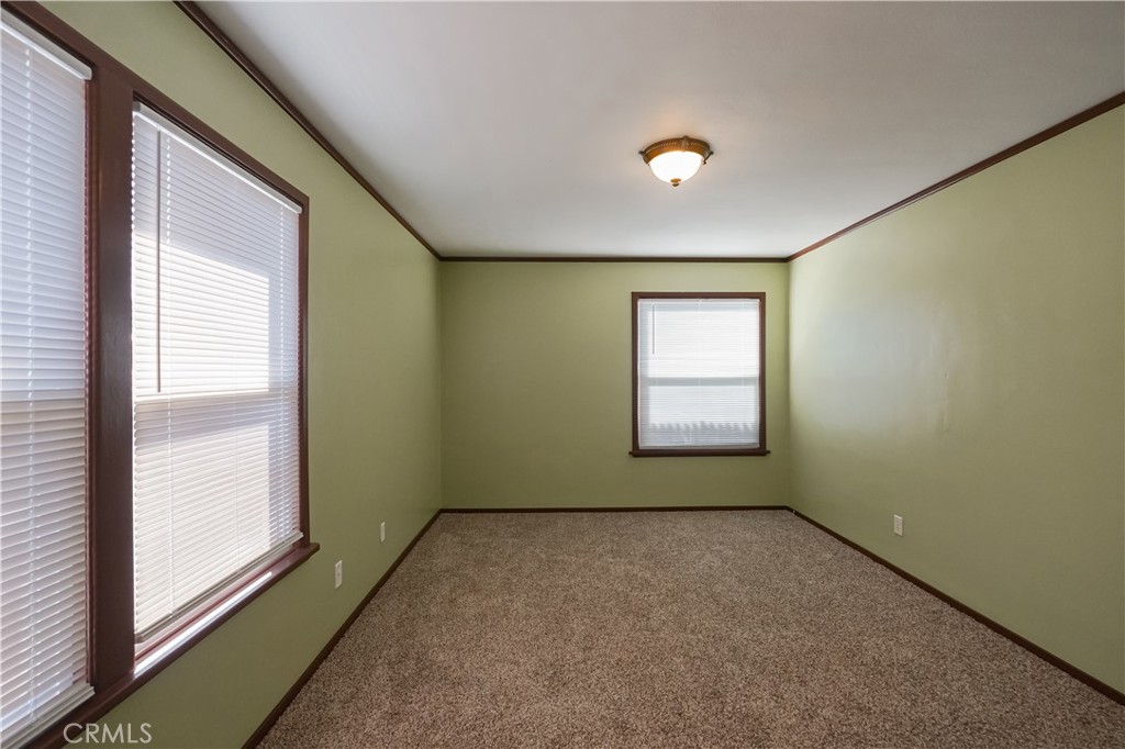 2038 H, Merced, CA 95340