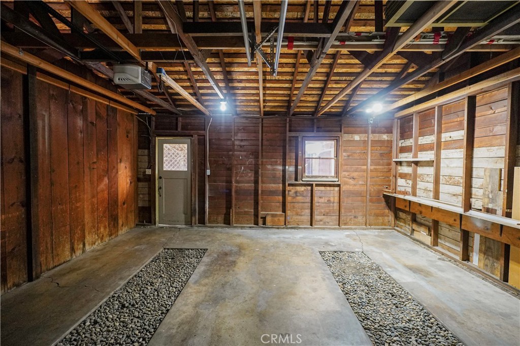 2038 H, Merced, CA 95340