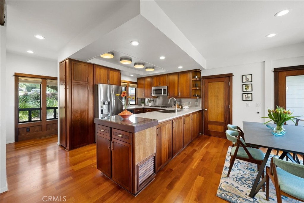 3379 Barranca Ct, San Luis Obispo, CA 93401