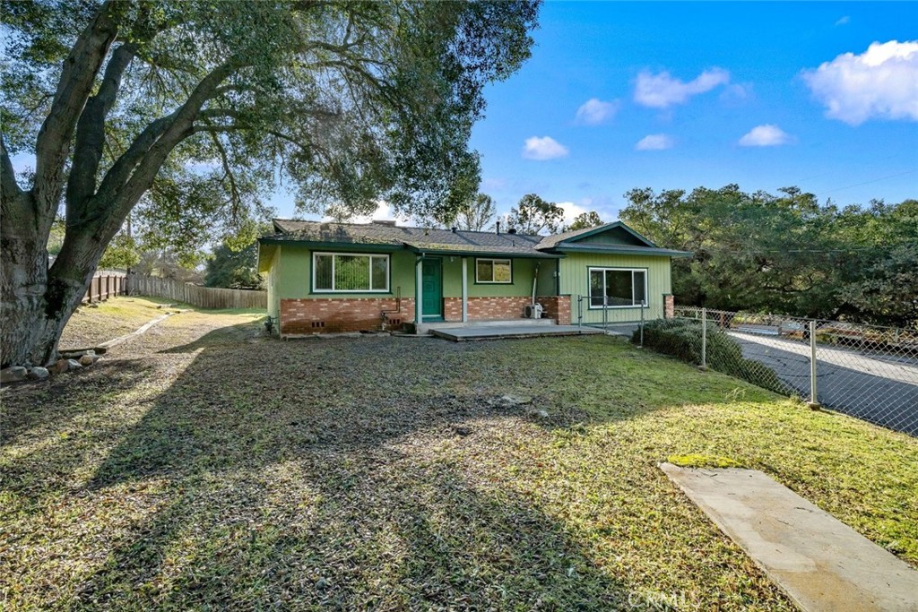 5080 Fresno Avenue, Atascadero, CA 93422