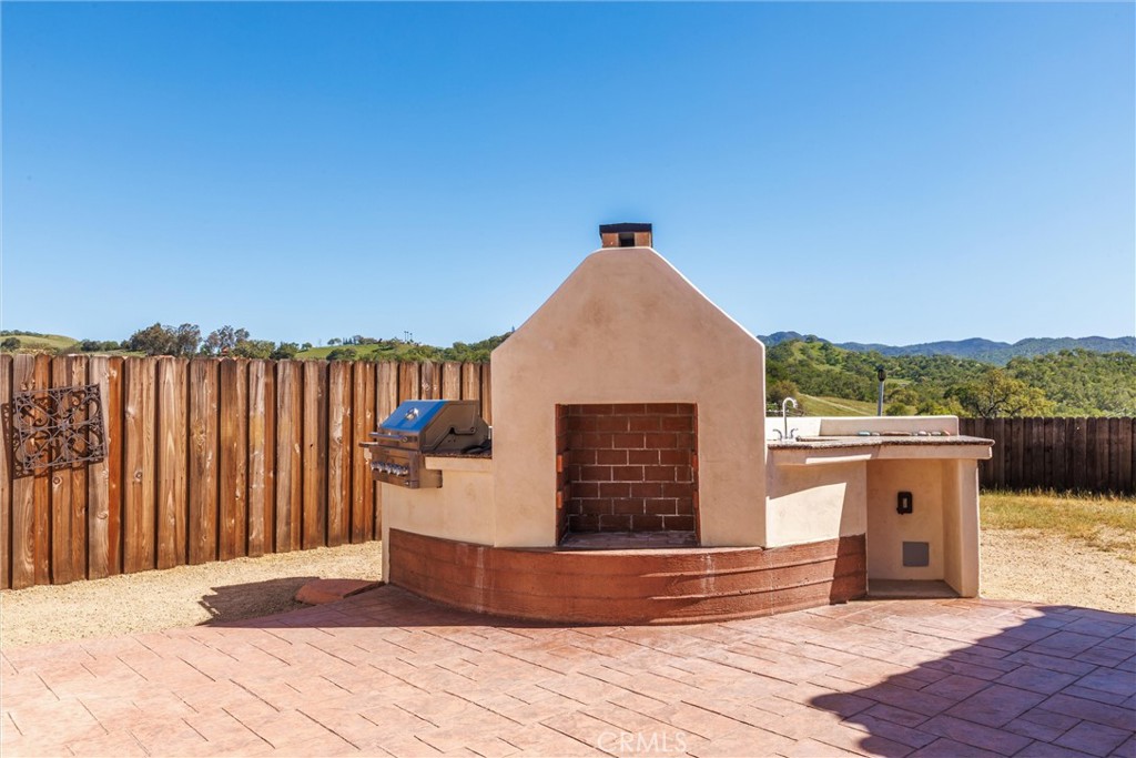3620 Delaney Pl, Paso Robles, CA 93446