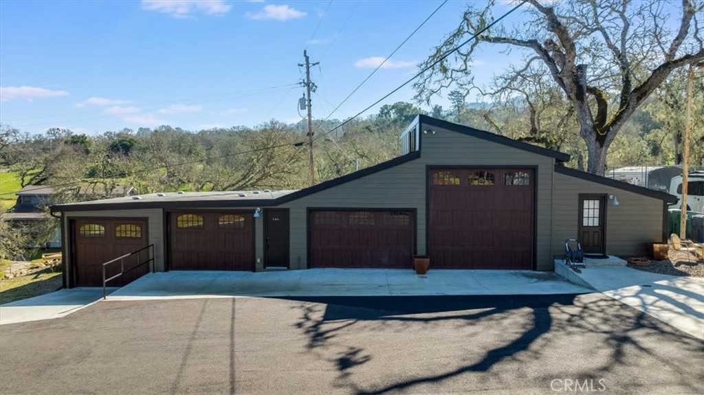 8160 Los Osos, Atascadero, CA 93422