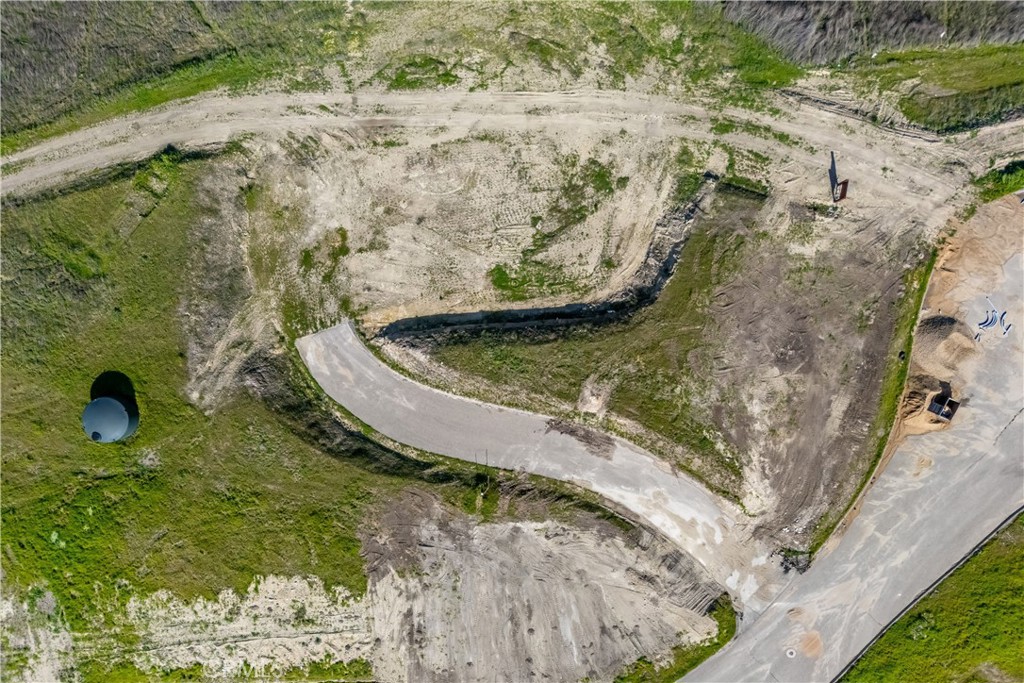 310 Camino Vista Cielo, Paso Robles, CA 93446