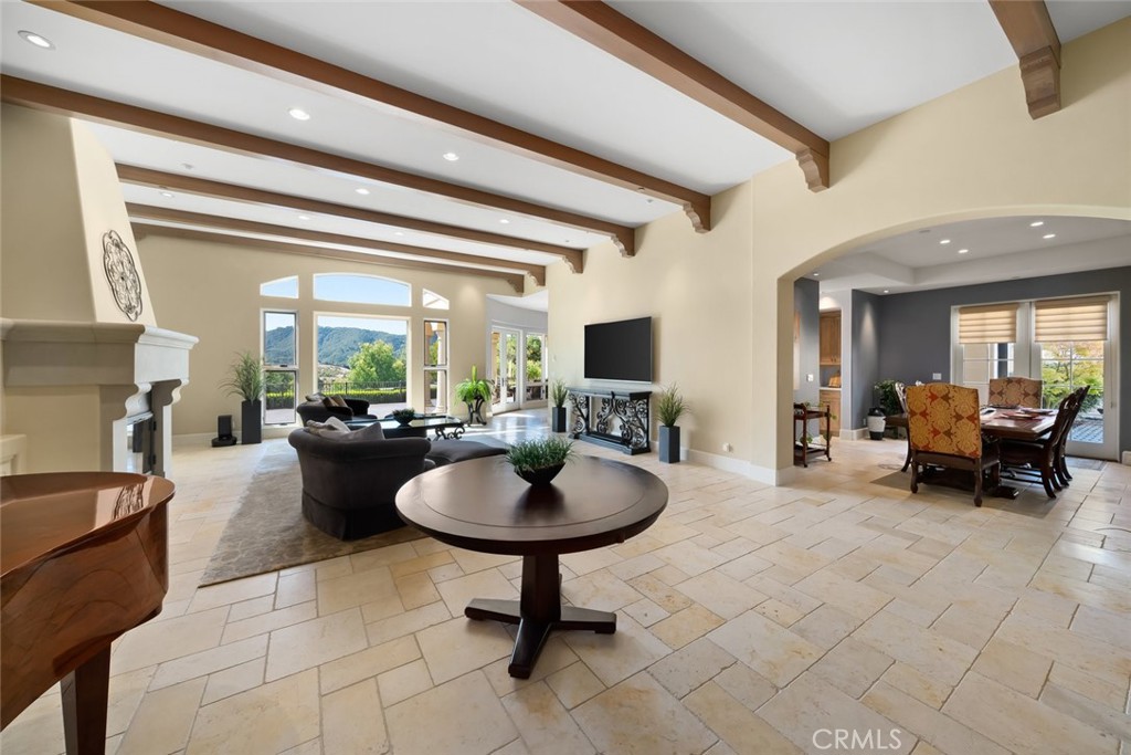 1175 Bassi, San Luis Obispo, CA 93405