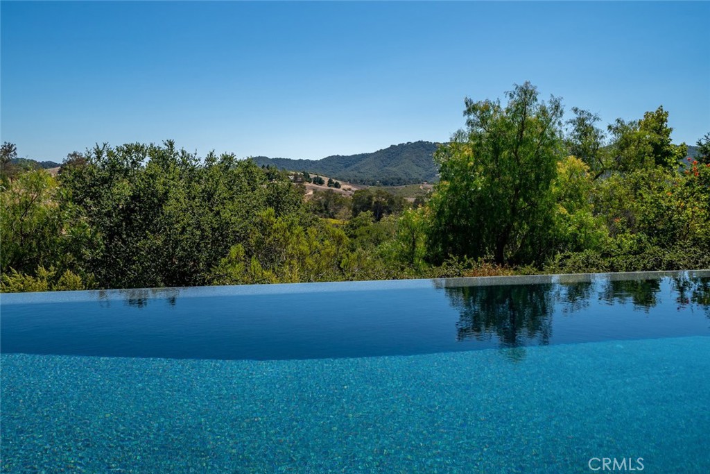 1175 Bassi, San Luis Obispo, CA 93405