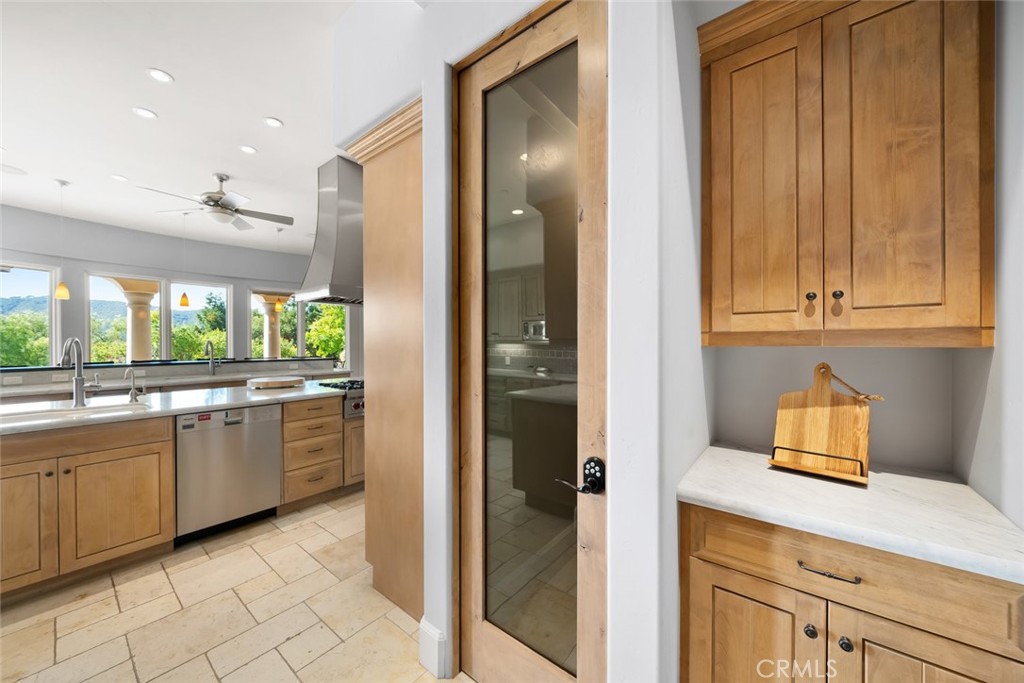 1175 Bassi, San Luis Obispo, CA 93405