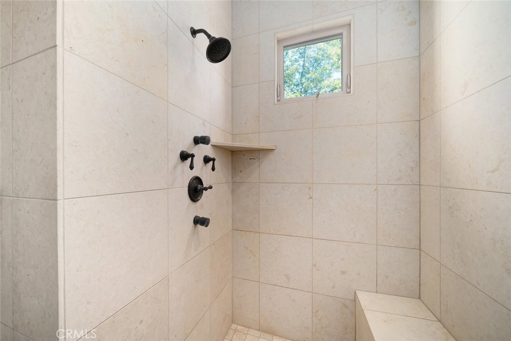 1175 Bassi, San Luis Obispo, CA 93405