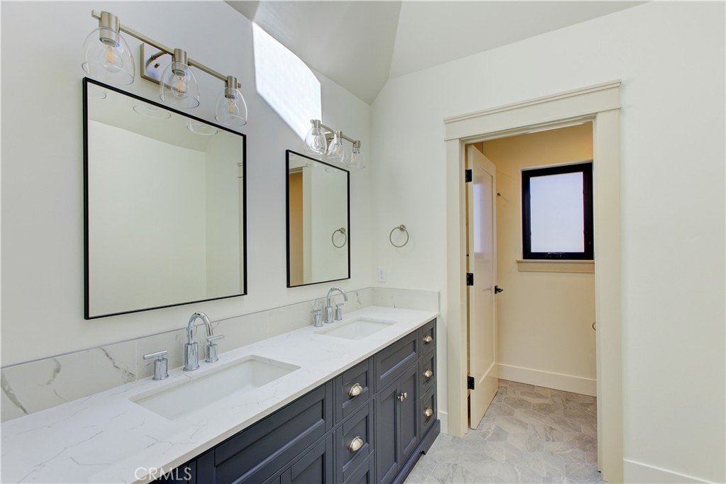 1166 Longview Ave, Pismo Beach, CA 93449