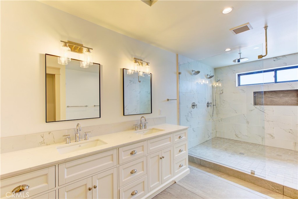 1166 Longview Ave, Pismo Beach, CA 93449