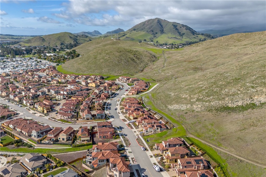 3021 Arezzo Dr, San Luis Obispo, CA 93401
