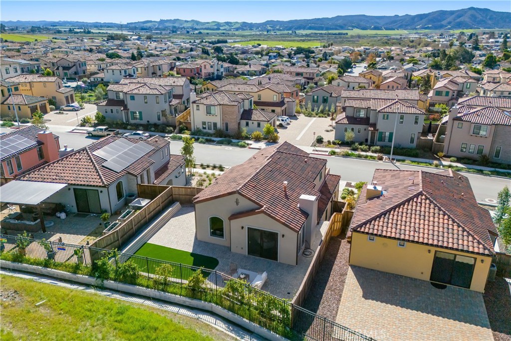 3021 Arezzo Dr, San Luis Obispo, CA 93401
