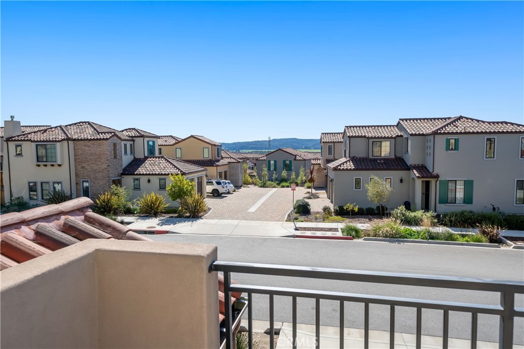 3021 Arezzo Dr, San Luis Obispo, CA 93401