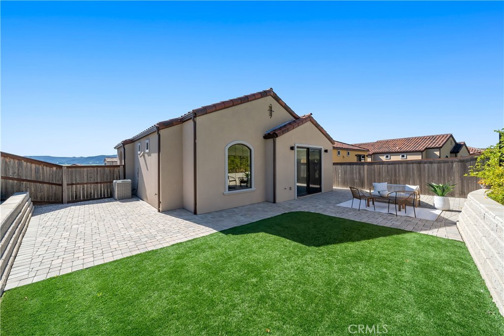 3021 Arezzo Dr, San Luis Obispo, CA 93401