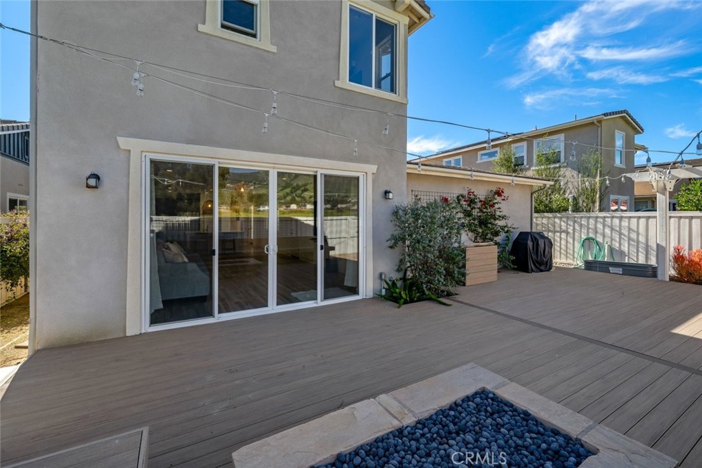 3898 Hayfield Loop, San Luis Obispo, CA 93401