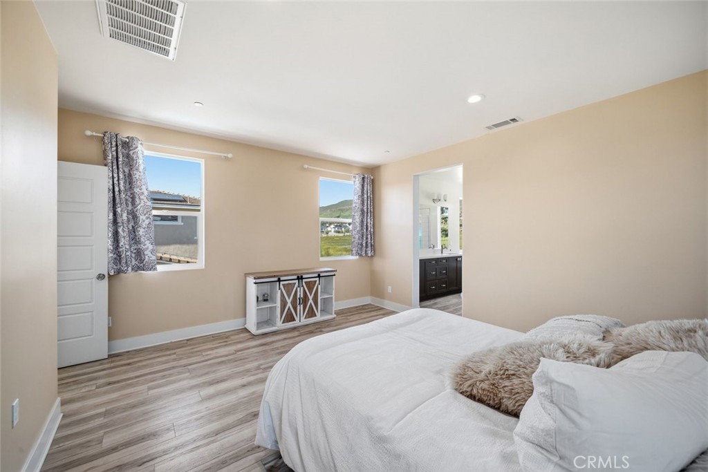 3898 Hayfield Loop, San Luis Obispo, CA 93401