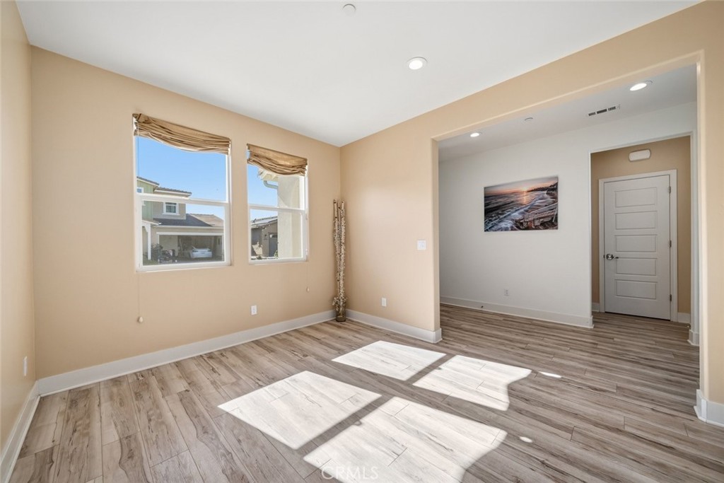 3898 Hayfield Loop, San Luis Obispo, CA 93401
