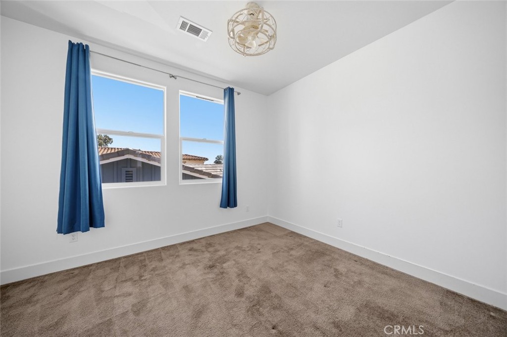 3898 Hayfield Loop, San Luis Obispo, CA 93401